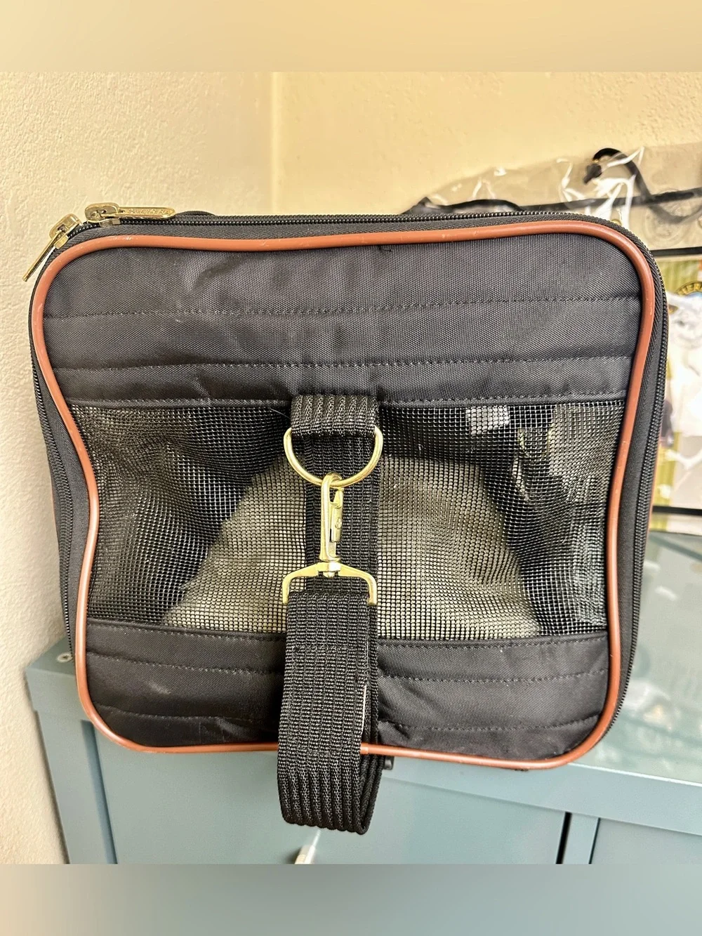 Sherpa Original Deluxe Pet Carrier Medium 22 Soft Side Dog Cat Travel Bag Black